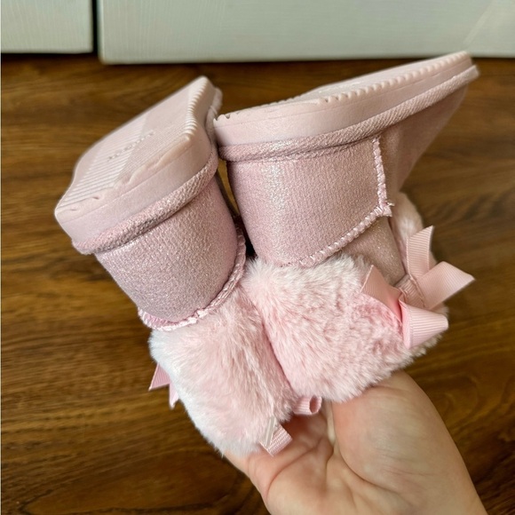 NWOT JOE FRESH pink sparkle vegan booties with bows (size 5) - Picture 5 of 9